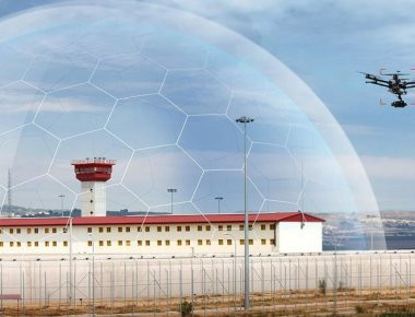Sky Fence: Η πρώτη εικονική ασπίδα εναντίον drones σε βρετανικές φυλακές (βίντεο)